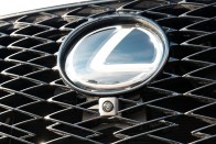 Itt az első, otthon is tölthető Lexus – Lexus NX teszt 75