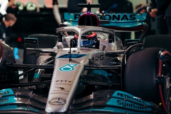 F1: Végleg lezárná a gyászidőszakot a Mercedes