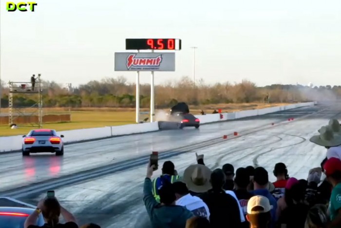 Audi-mészárlásba fordult a gyorsulási verseny