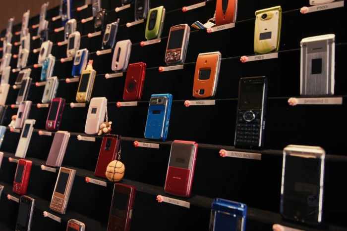 Felültet a nosztalgiavonatra ez a telefonbúcsúztató videó