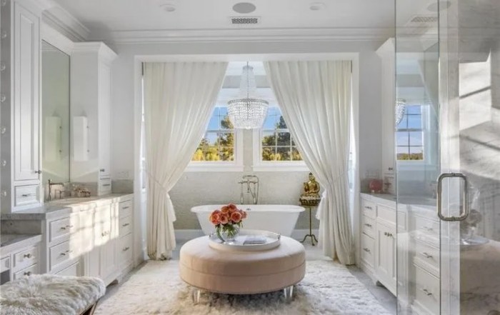 Erre a házra cserélte luxusvilláját Stallone 2