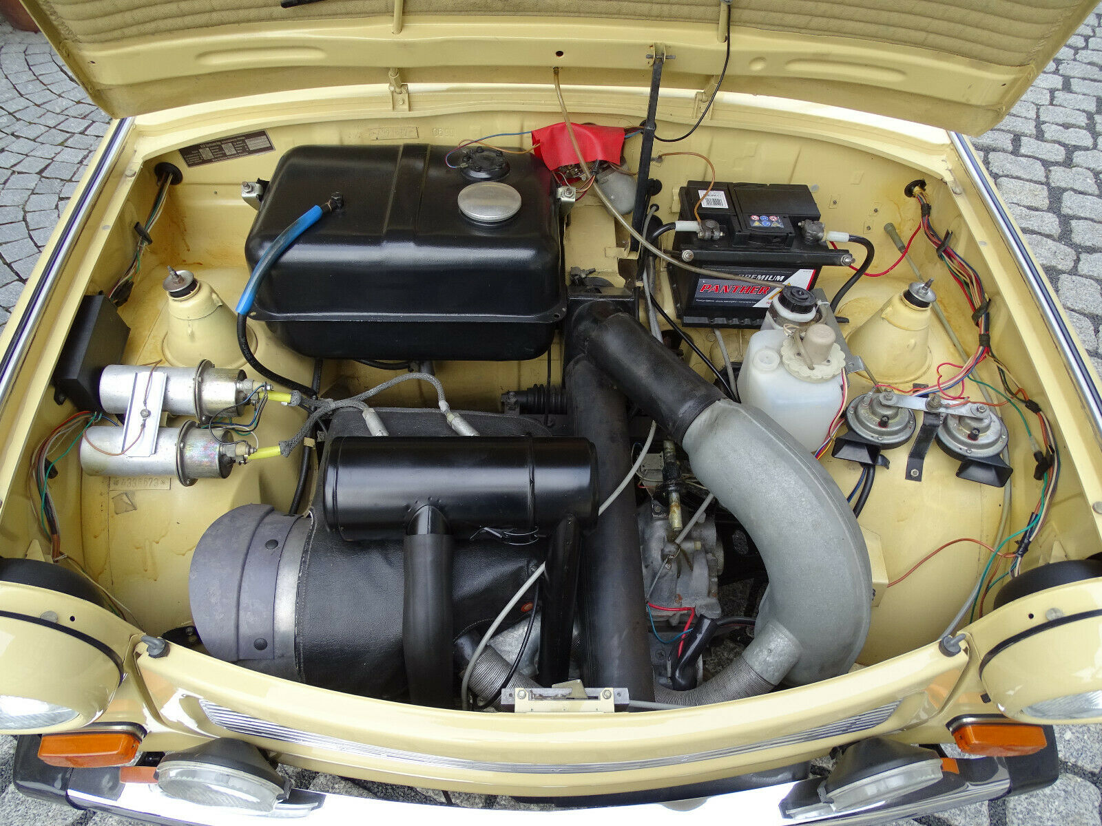 Ennél csodásabb kétütemű Trabant nincs a piacon 4