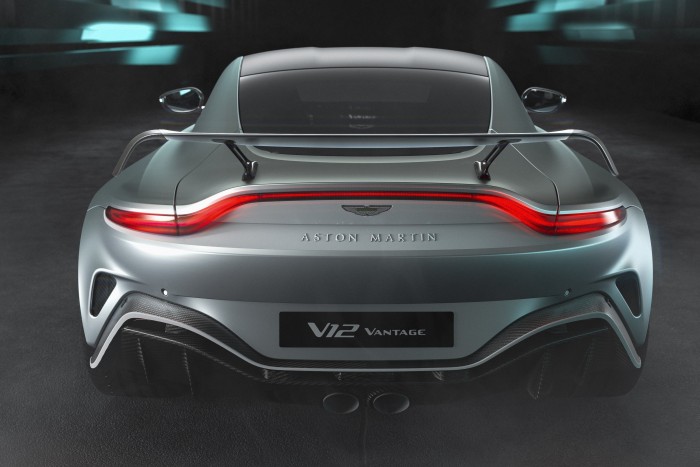 Előre elfogyott a legújabb Aston Martin összes példánya 12 | Vezess Előre elfogyott a legújabb Aston Martin összes példánya 12