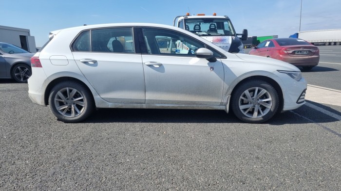 Sorra kapcsolták le a lopott autókat a magyar határon 4