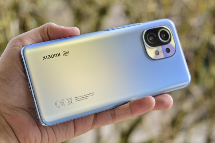 Jelentősen kevesebb okostelefont vesznek az emberek