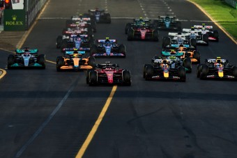 F1: A csapatok senkit nem engednek maguk közé