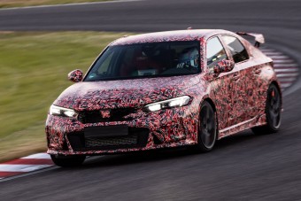 Ez a családi autó gyorsabb, mint a Ferrari F40