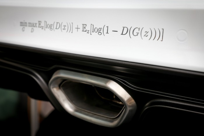 Mesterséges intelligencia pingálta ki ezt az autót 7