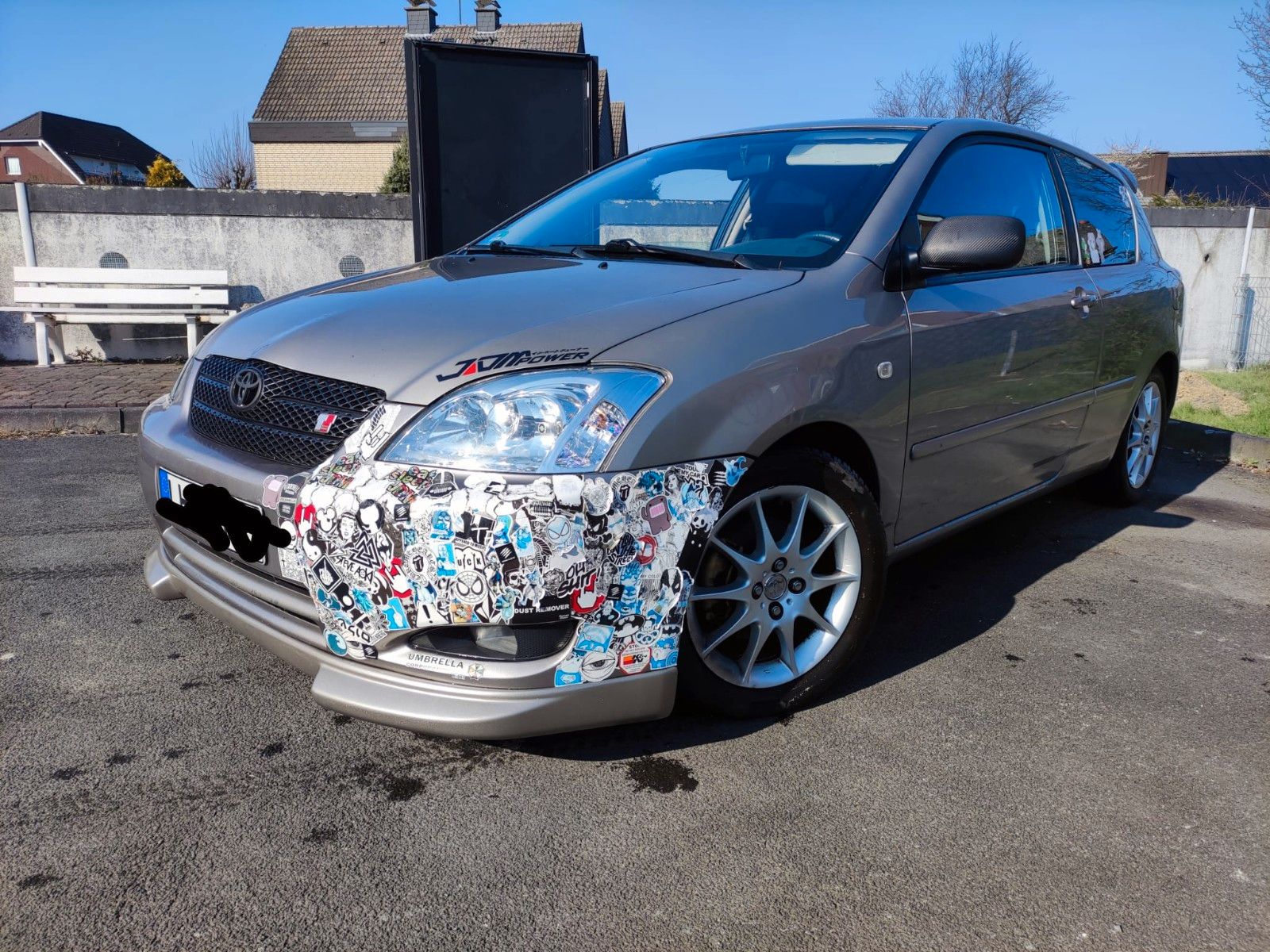 Ritka, de olcsó ez a tüzes használt Toyota 4