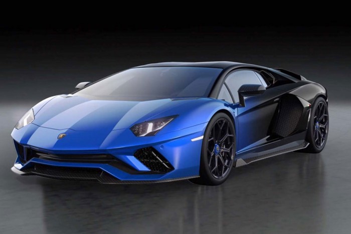 Egyedi extrával adják az utolsó Lamborghini Aventadort
