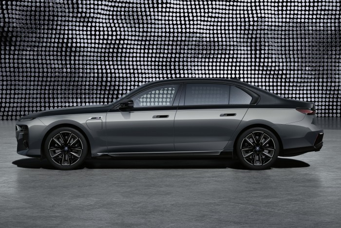 Mindennél fejlettebb a vadonatúj BMW 7-es 10 | Vezess Mindennél fejlettebb a vadonatúj BMW 7-es 10