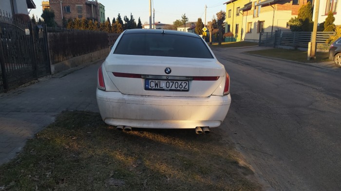 Jól áll a német bálnának egy olasz lámpa? 3