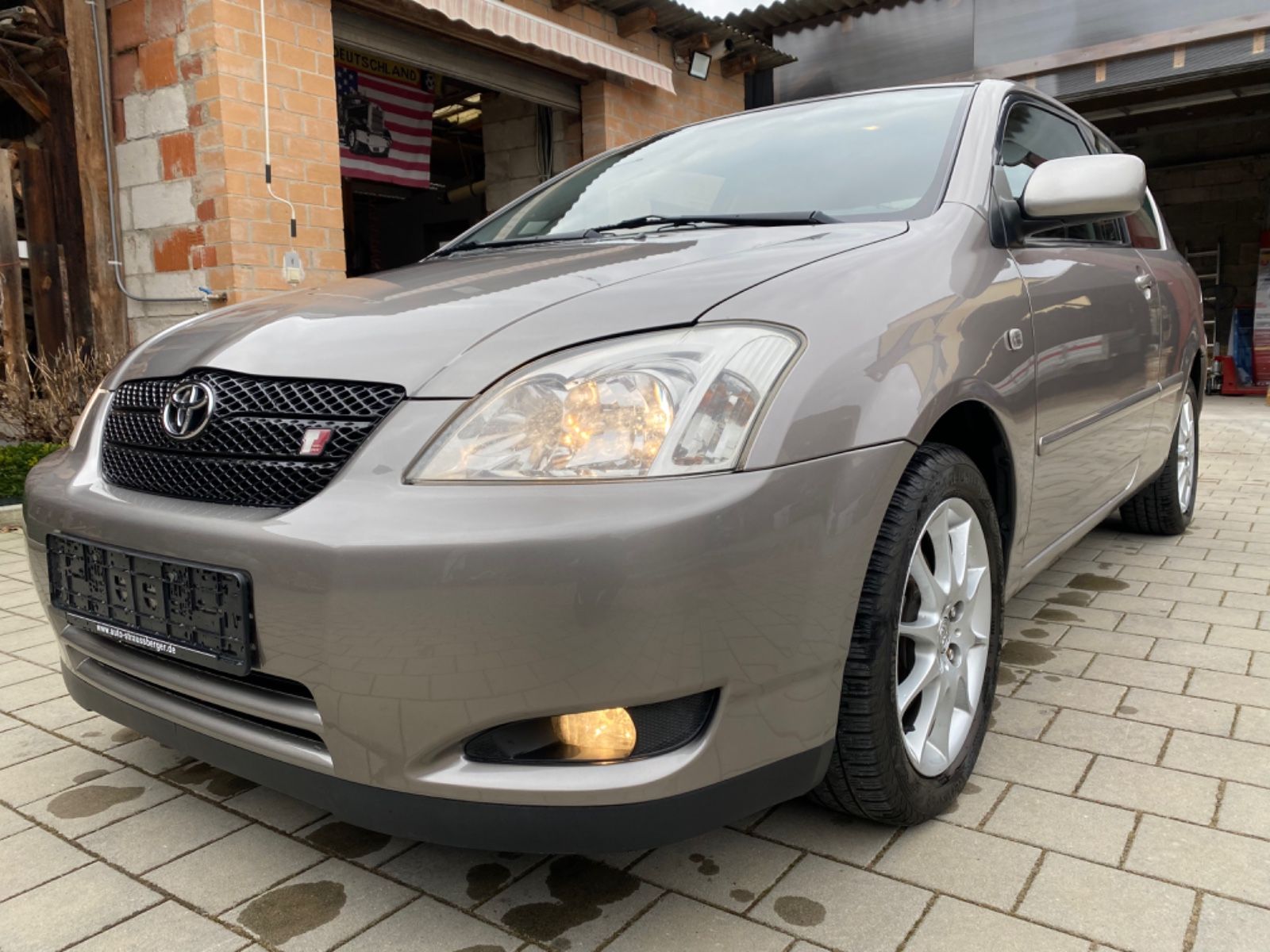 Ritka, de olcsó ez a tüzes használt Toyota 3