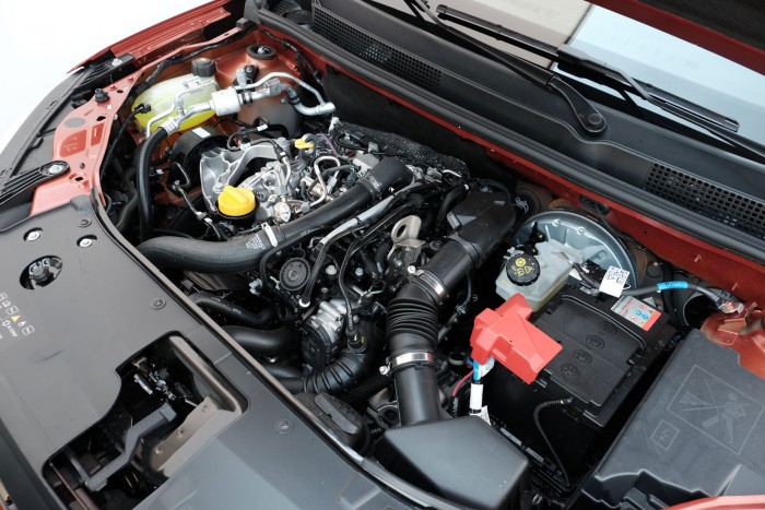 Román csodafegyver, ami meghódíthatja a magyar piacot – Dacia Jogger 11