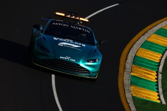 F1: Visszaszólt az FIA Verstappenéknek