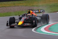 F1: Sainz meglepődött, majd a falnak ütközött 1