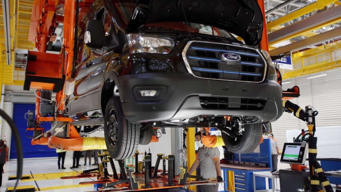 Fontos hírt közölt a Ford az E-Transittal kapcsolatban 1