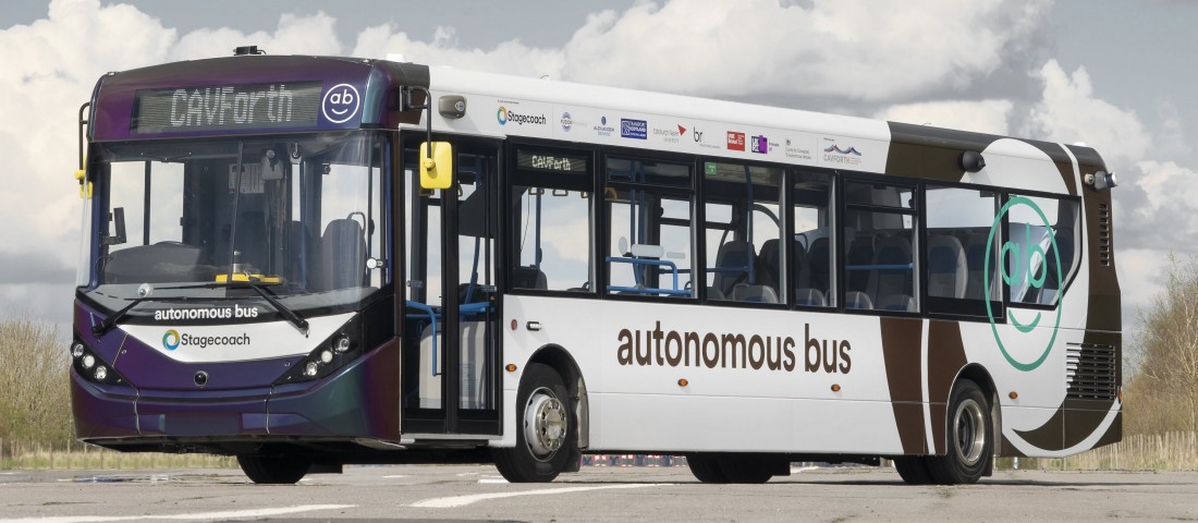 A semmittevésért kapnak fizetést brit buszsofőrök