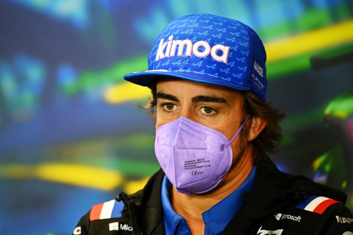 F1: Alonsót nem érdeklik a fiatalok, maradni akar