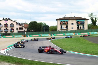 F1: Váratlanul meggyengült a Ferrari 