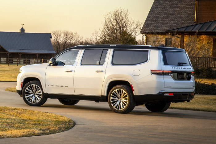 Még nagyobb lett a legnagyobb Jeep 12