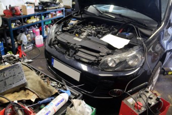 Elsikkasztotta az autót és a pénzt is