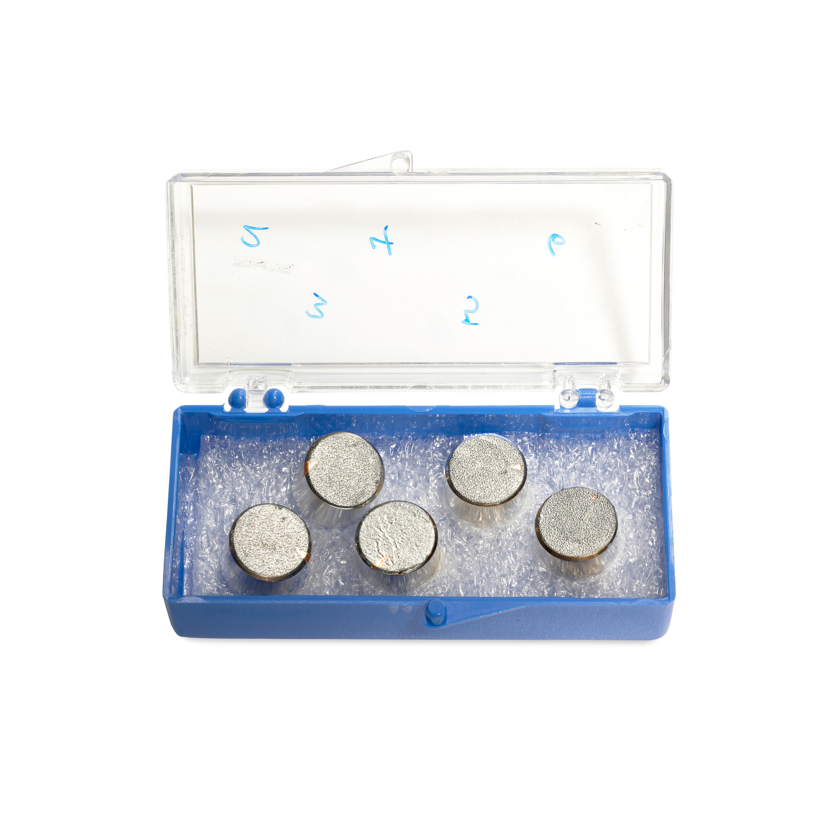 Eladják az első, Holdon gyűjtött port 2