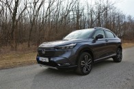 Üdítő semmiség – Honda HR-V 39