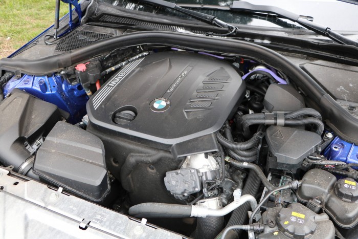 Gázolajba tunkolt, visszafogott élvezet BMW-módra 11