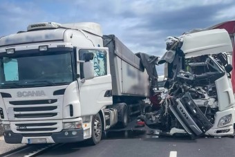 Vajon mire számított a kamionos, aki elkezdett tolatni az M4-esen?