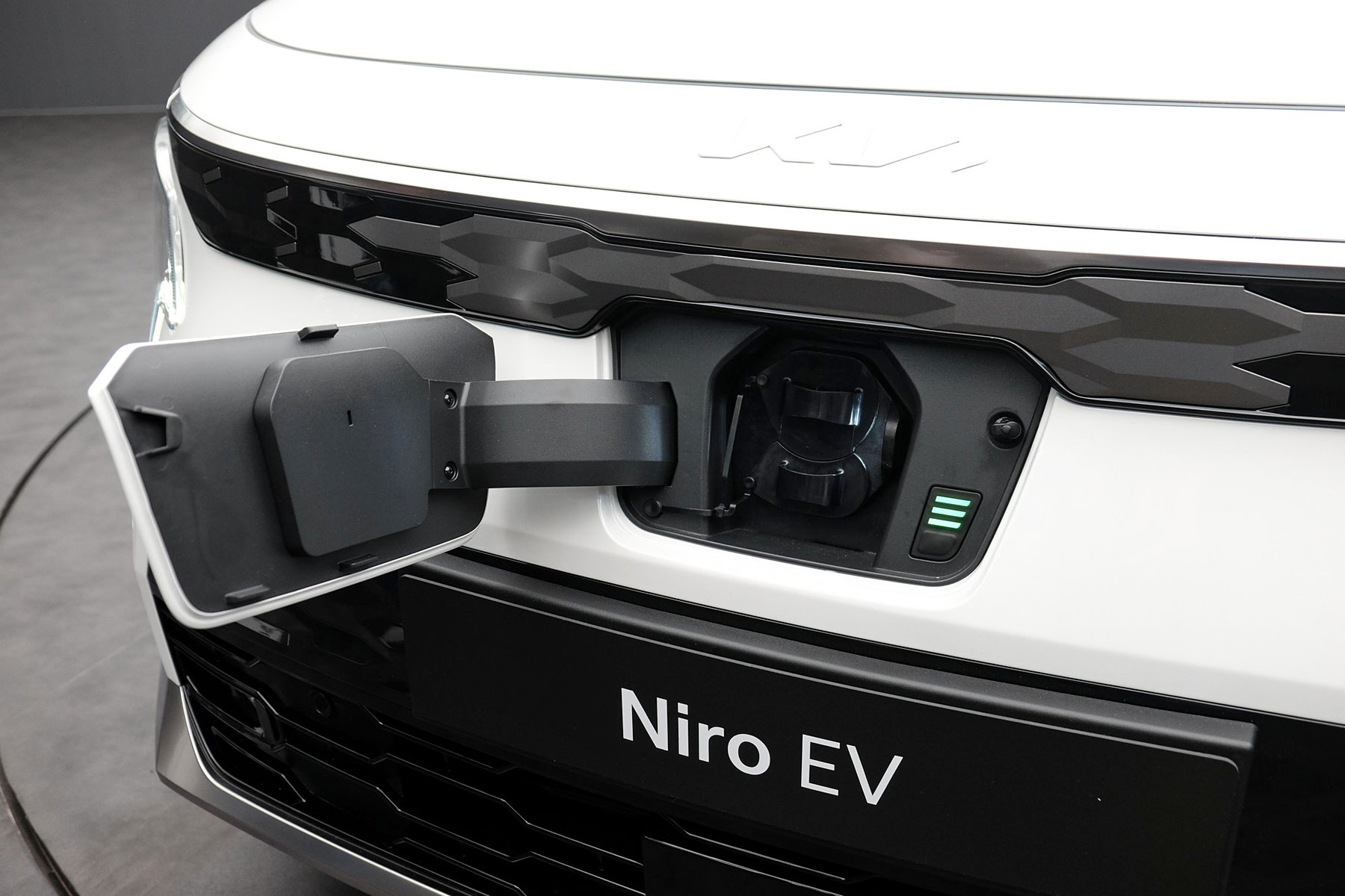 Megújult Magyarország kedvenc elektromos autója, a Kia Niro 9