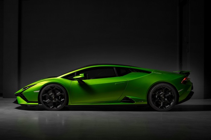 Van, ahol új jogosítványt vezetnek be a legerősebb autókhoz 2 | Vezess Van, ahol új jogosítványt vezetnek be a legerősebb autókhoz 2