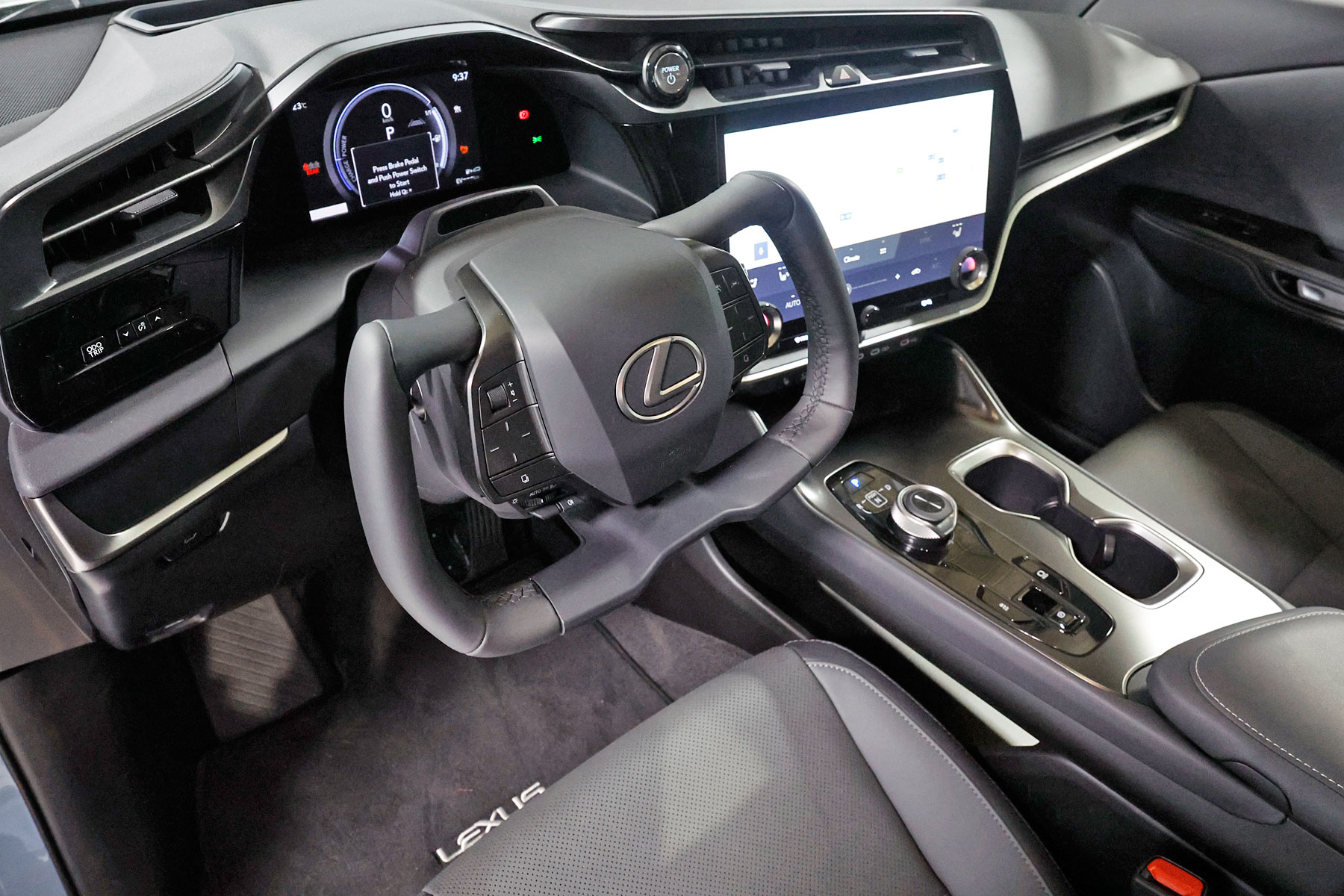 Itt az első, teljesen elektromosnak készült Lexus, az RZ 15