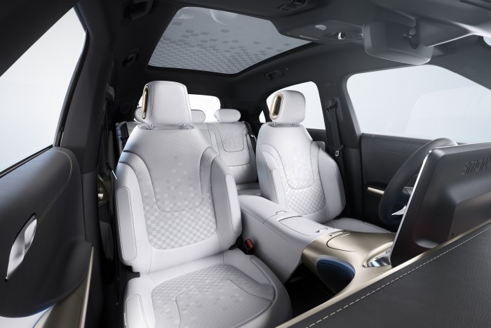 Megérkezett a német-kínai prémium szabadidőjármű 7