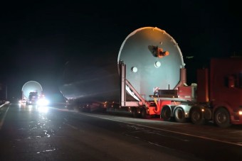 765 tonnányi rakományt mozgattak az M8-ason