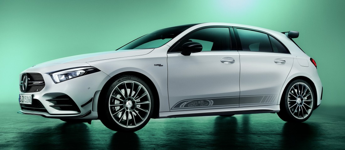 Ötvenöt évesen is virgonc az AMG