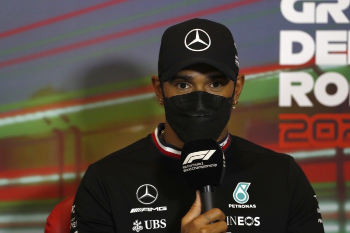 F1: Hamilton visszaszólt a kommentelőknek