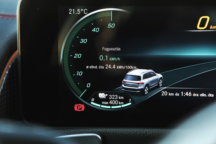 Ha már villanyautó, akkor így – Mercedes-Benz EQB 350 14