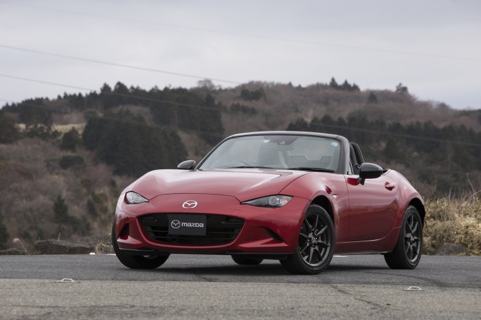 Kimondták, nem kerül villanymotor a legendás Mazdába