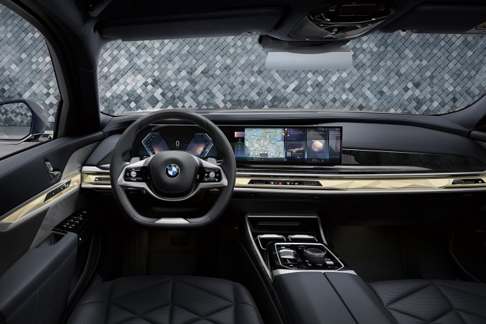 Ilyen BMW-d akkor sem lesz, ha szeretnéd 3