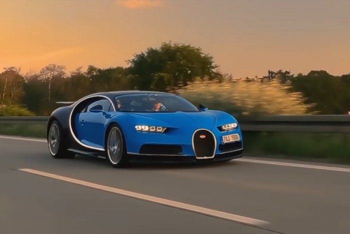 Hagyják futni a Bugattival száguldozó milliárdost