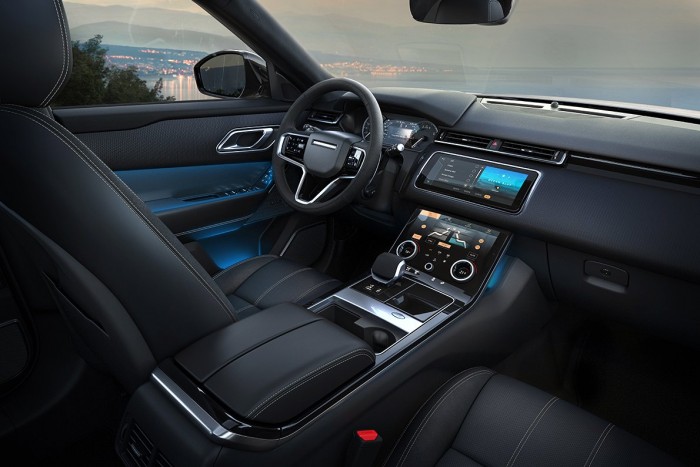 Sportverzió készült a családi Range Roverből 5