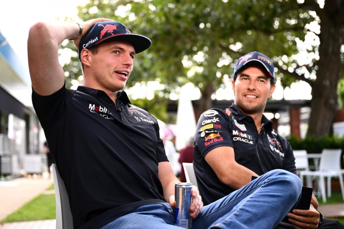 F1: Tart a Ferrariktól Verstappen 2 F1: Tart a Ferrariktól Verstappen 2
