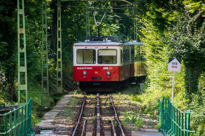 Nagy újítással indul újra a budapesti fogaskerekű
