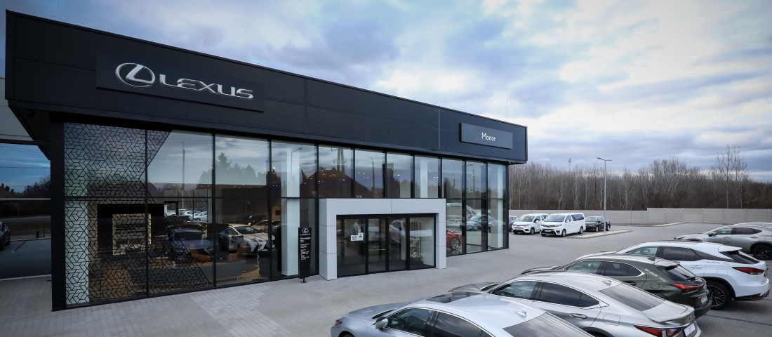 Mi az, amit nem tud a BMW, de a Lexus igen?