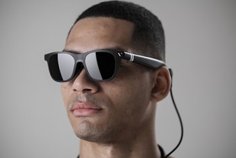 Filmezni és videójátékozni is lehet ezen a napszemüvegen