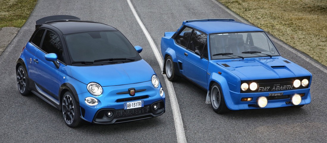 Világbajnok versenyautója előtt tiszteleg az Abarth