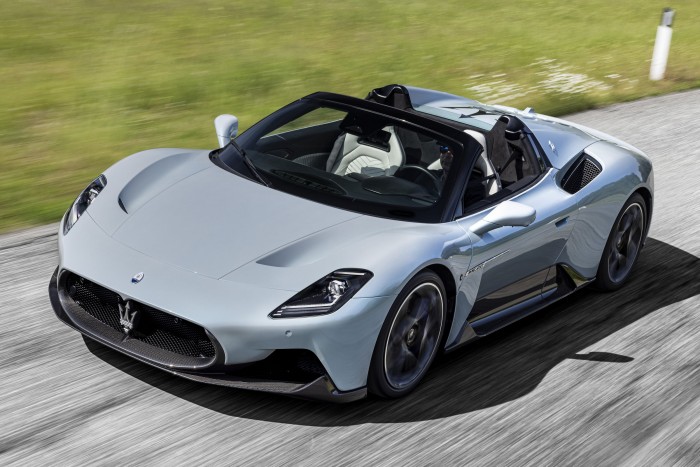 Túlvilági élményt ígér ez a sportautó 8