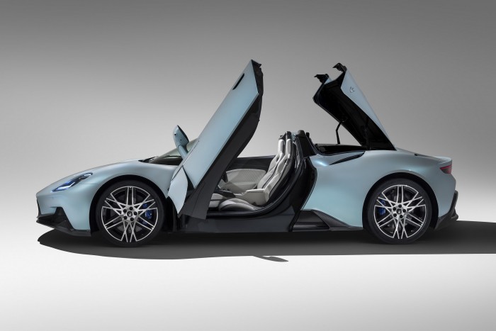 Túlvilági élményt ígér ez a sportautó 6