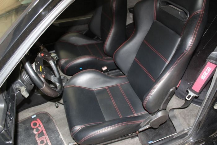 Jól áll ennek az öreg Opelnek a Ferrari-szerű kabát? 6 | Vezess Jól áll ennek az öreg Opelnek a Ferrari-szerű kabát? 6